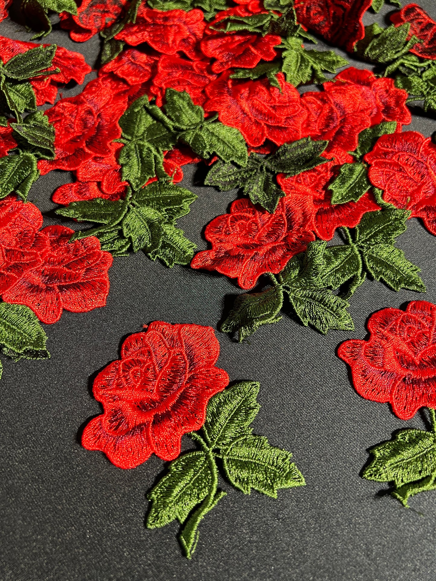 SUPERVALUECHOICE HCSEYB00094 Floral Embroidered Fabric Patches