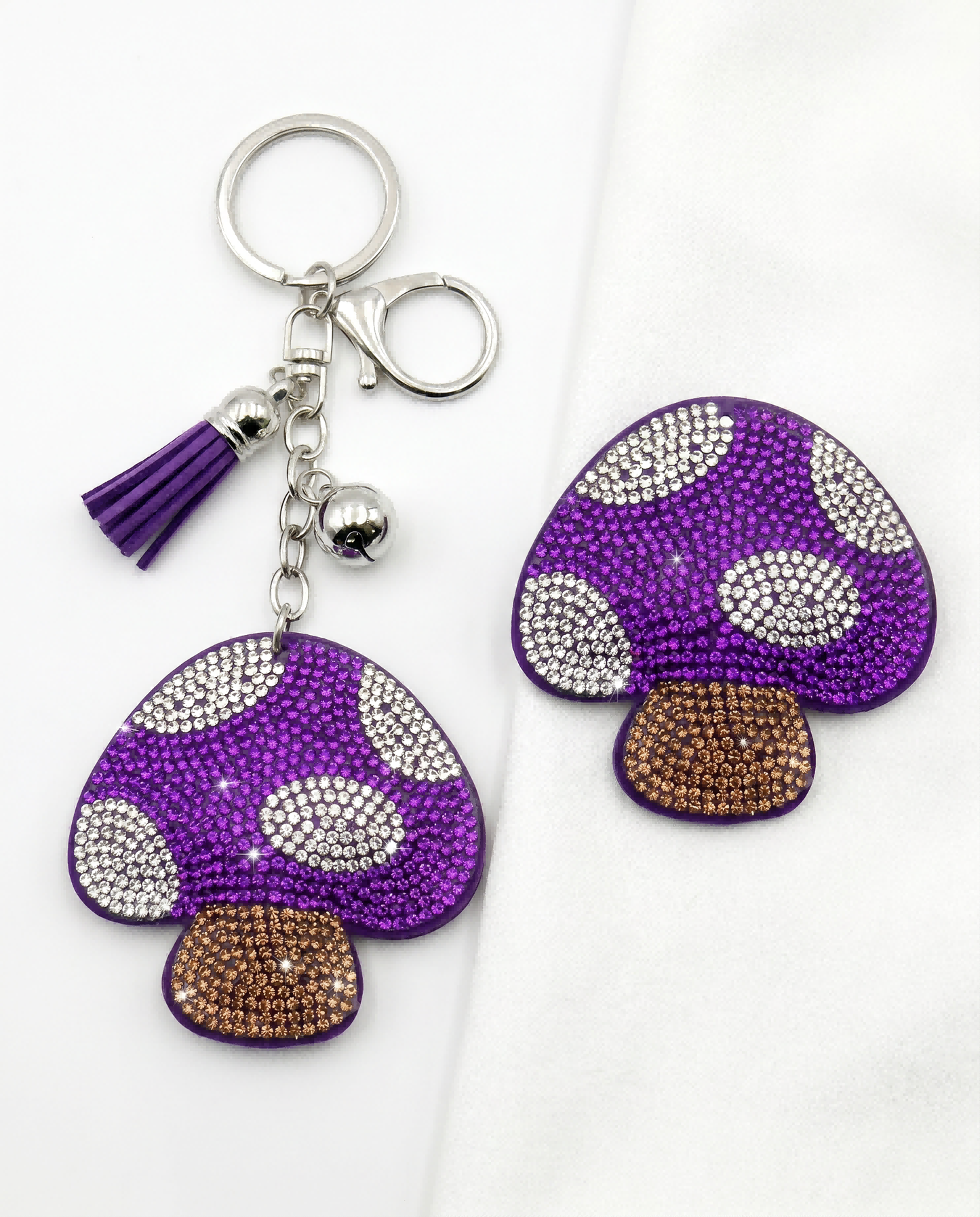 SUPERVALUECHOICE HCSESA00032 Bling Mushroom Brooch Pin & Keyring with Tassel