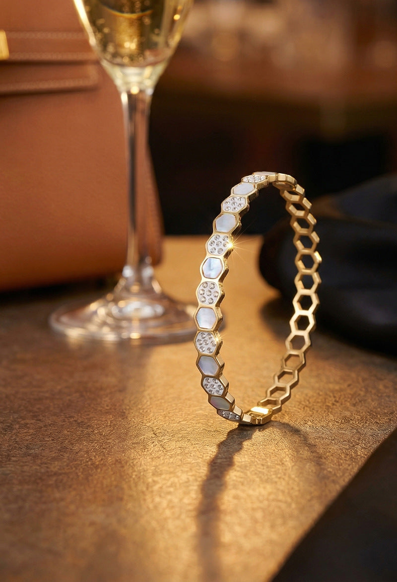 SUPÊR VÃLUE CHOICE HCSEX00029 Shell and Honeycomb Bracelet