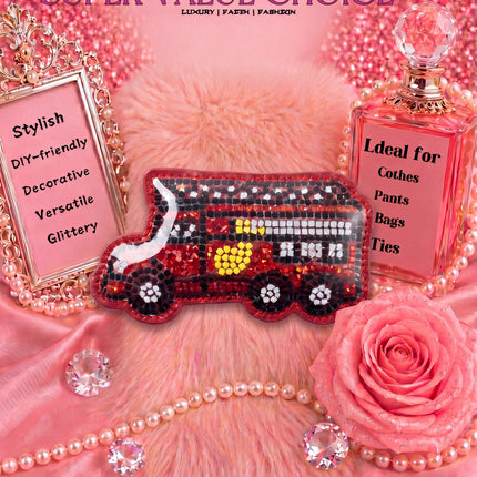 SUPERVALUECHOICE HCSESA00035 Rhinestone Double Decker Bus Keychain & Brooch