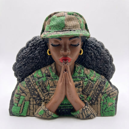 SUPERVALUECHOICE HCSEUA00012 Z-Blank Paintable Camo Praying Woman Resin, DIY Color Craft Blanks for Brooch & Keychain Making