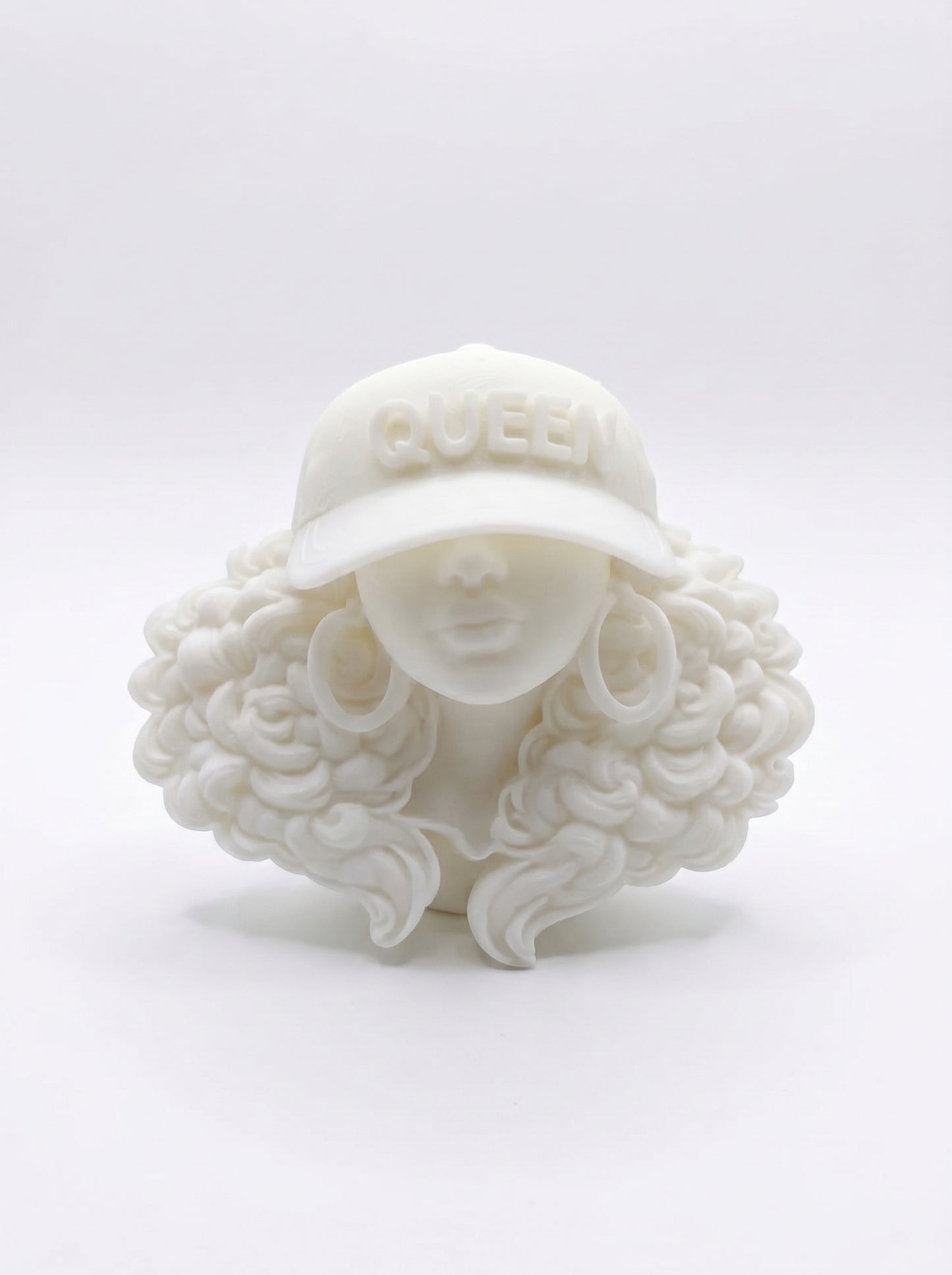 SUPERVALUECHOICE HCSEUA00014 Y-Paint Your Own Wavy Border Queen Baseball Cap Woman Resin Mold Blank, DIY Accessory Blanks to Make Brooch Keychain Charms2.3" × 2" × 0.5"