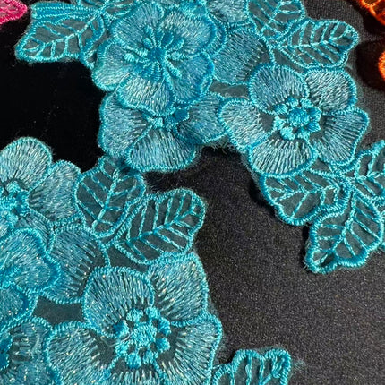 SUPERVALUECHOICE HCSEYB00106 Floral Embroidered Fabric Patches
