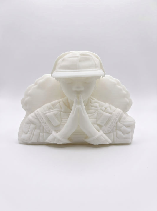 SUPERVALUECHOICE HCSEUA00012 Z-Blank Paintable Camo Praying Woman Resin, DIY Color Craft Blanks for Brooch & Keychain Making 2.6" × 2.1" × 0.5"