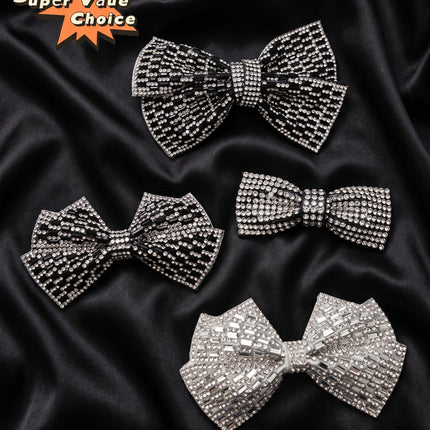 SUPERVALUECHOICE CHRISTMAS HCSEYD00048  Sparkly Crystal Bow Patch