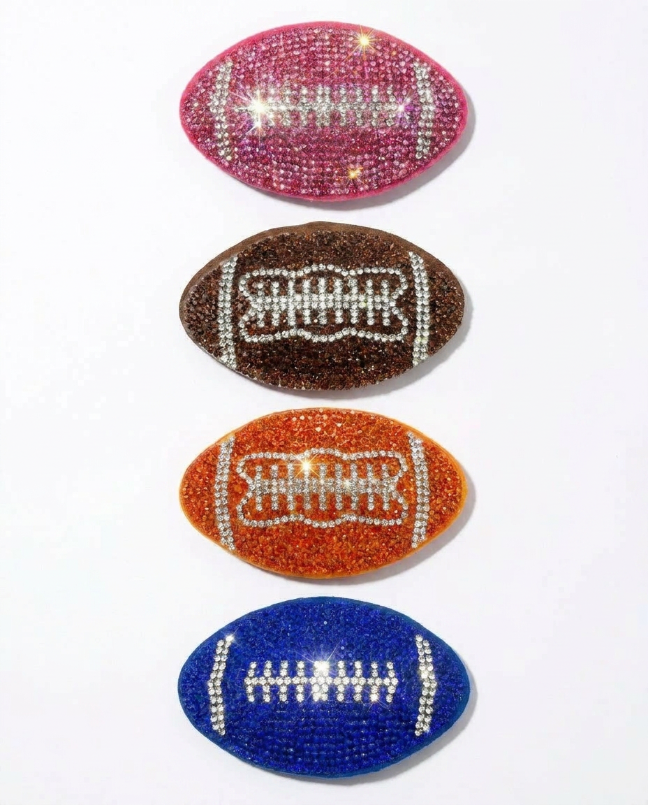 SUPERVALUECHOICE HCSESA00094 Shiny blue football-shaped brooch and keychain