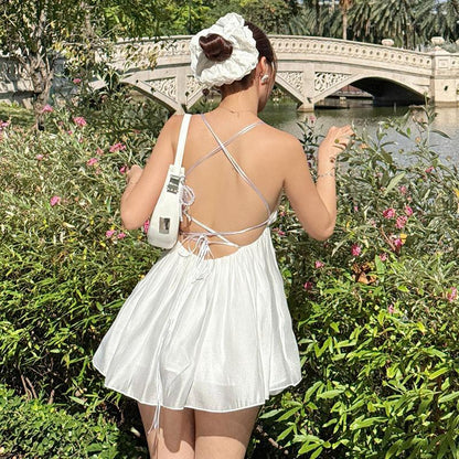 SVCD000013 Solid-color, fitted high-waisted, fashionable V-neck halter backless dress for women