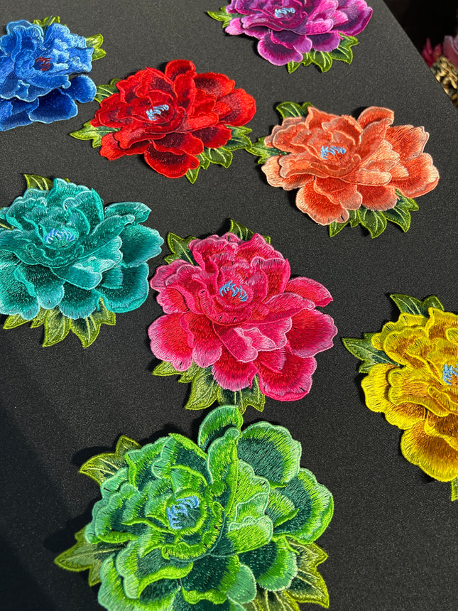 SUPERVALUECHOICE HCSEYB00065 Floral Embroidered Fabric Patches 5.11'' X 5.9''