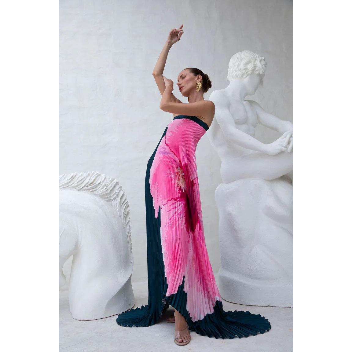 SVCD000009 Summer women's dress with pleated positioning print and a strapless big swing