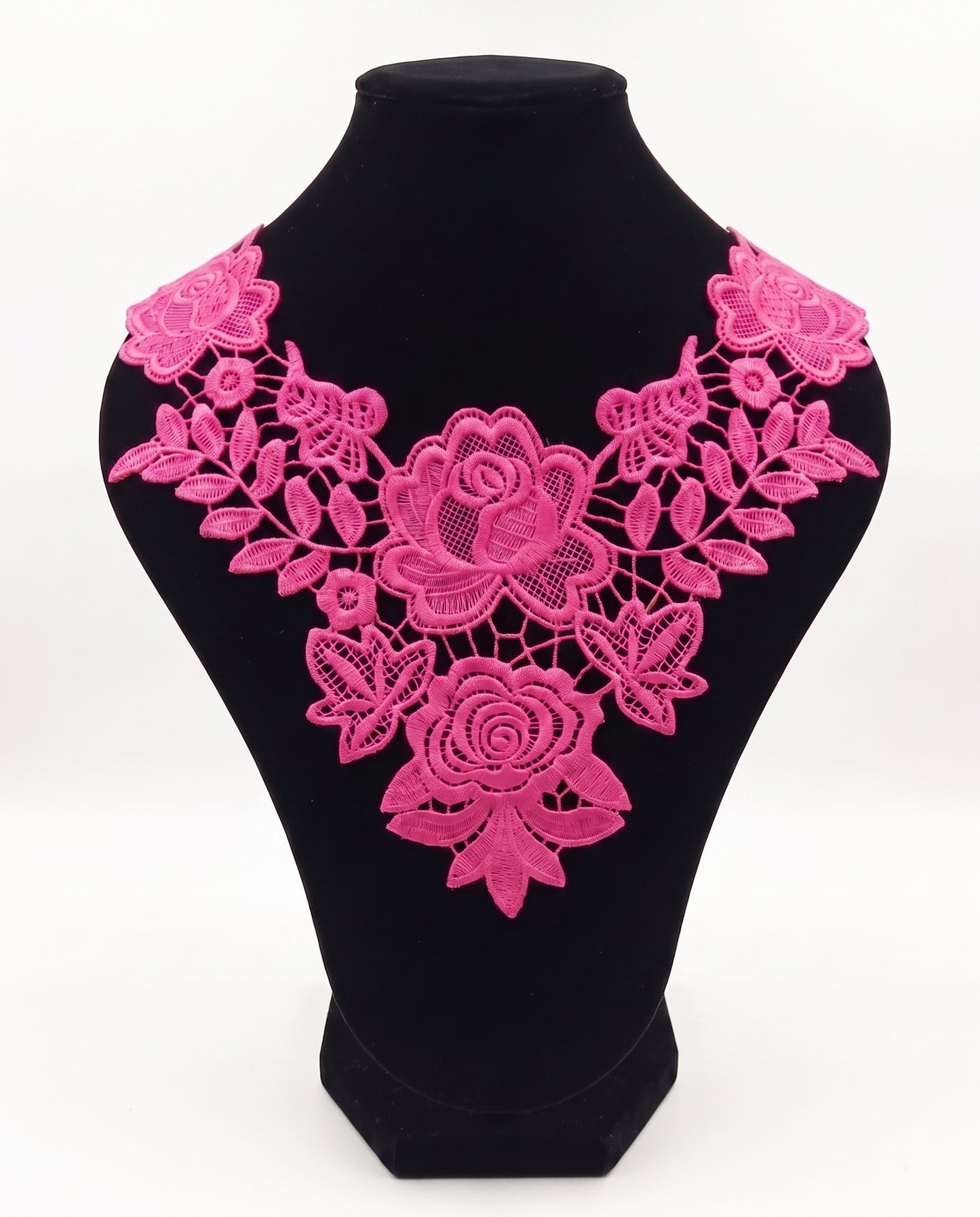 SUPERVALUECHOICE HCSEYB00091 Hollow Floral Guipure Lace Neck Applique Vibrant Color Rose Embroidery Collar Patch for Blouse Formal Wear Sew Decoration 12.59'' X 12.59''