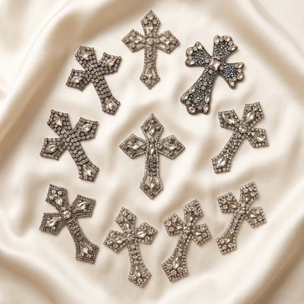 SUPERVALUECHOICE CHRISTMAS HCSEYD00044 Handmade Rhinestone Faith Symbol Applique, Hotfix Backed Crystal Beaded Patch for Christmas Holiday Garment, Formal Dress & Costume Embellishment