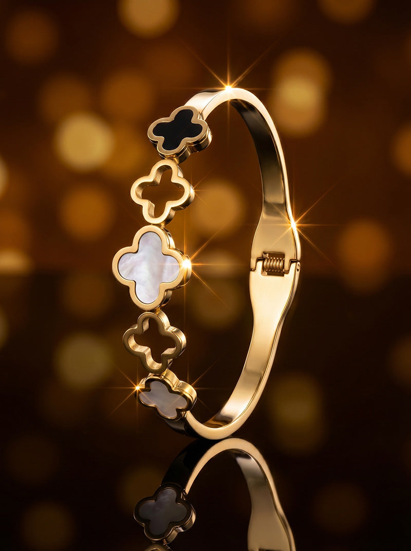 SUPÊR VÃLUE CHOICE HCSEX00033 Shell and Four-Leaf Clover Openwork Bracelet