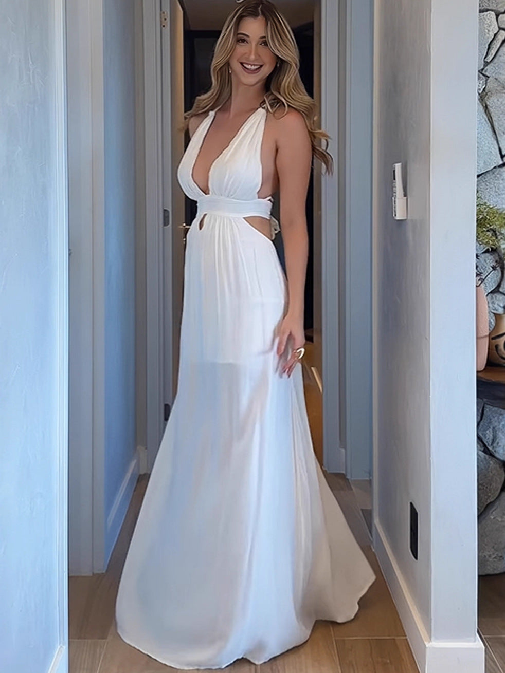 SUPERVALUECHOICE HCSEAA00017 Halter Deep V Cutout Maxi Dress