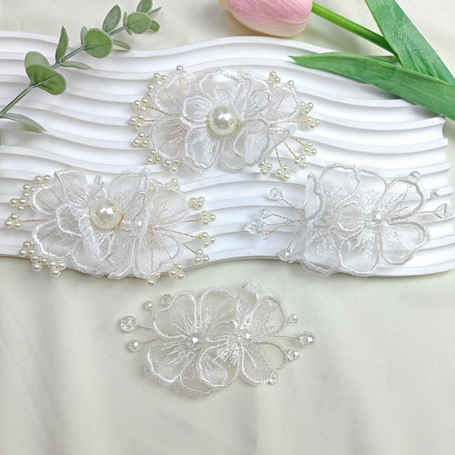 SUPERVALUECHOICE CHRISTMAS HCSEYD00049 White Organza Lace Flower Applique, Pearl & Crystal 3D Floral Patch