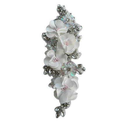 SUPÊR VÃLUE CHOICE  HCSEYD00003 3D White Fabric Flower Rhinestone Bridal Sash Applique Crystal Floral Embellishment Patch for Wedding Dress Gown Belt DIY Craft Decor 4.33"