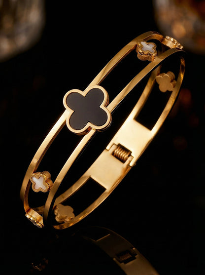 SUPÊR VÃLUE CHOICE HCSEX00040 Openwork Four-Leaf Clover Bracelet