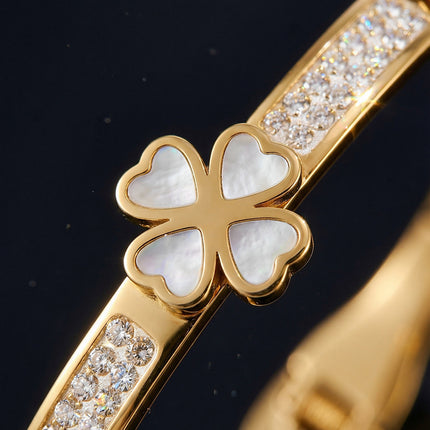 SUPÊR VÃLUE CHOICE HCSEX00003 Four-leaf Clover Bracelet