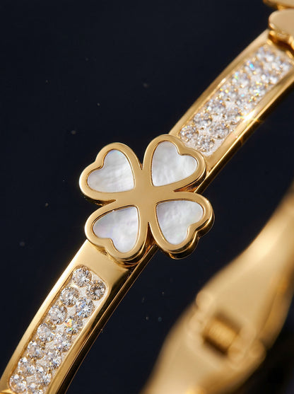 SUPÊR VÃLUE CHOICE HCSEX00003 Four-leaf Clover Bracelet