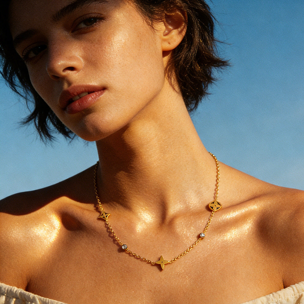 SUPERVALUECHOICE HCSEVA00012 Round Diamond Four-Leaf Clover Necklace