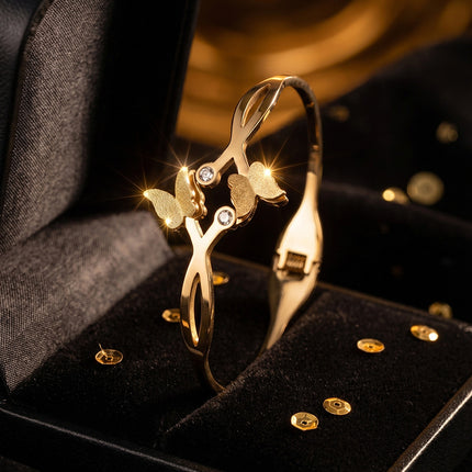 SUPÊR VÃLUE CHOICE HCSEX00022 Two butterfly bracelets