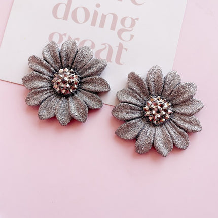 SUPERVALUECHOICE HCSEYD00001 Matte-Finish Electroplated Sunflower Resin Accessory Patch