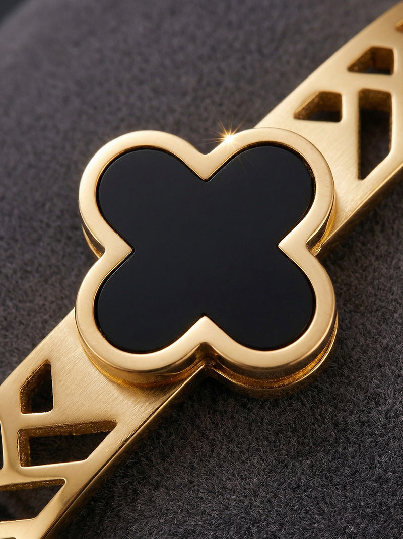 SUPERVALUECHOICE HCSEX00052 Four-Leaf Clover Openwork Bracelet