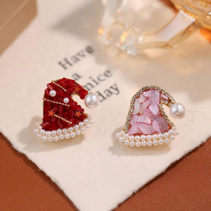 SUPERVALUECHOICE HCSESA00109 Elegant Christmas Santa Hat Brooch, Luxury Pearl & Crystal Holiday Pin, Delicate Festive Accessory & Creative Gift