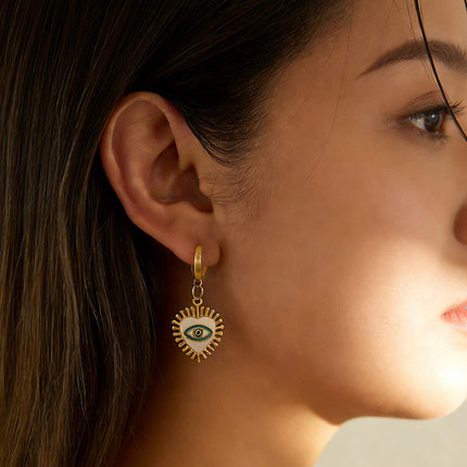 SUPERVALUECHOICE HCSETA00029 Heart-Shaped Devil's Eye Earrings