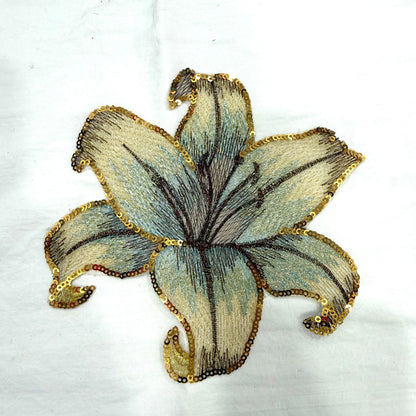 SUPERVALUECHOICE HCSEYC00017 Gold Sequin Lily Flower Embroidery Patch