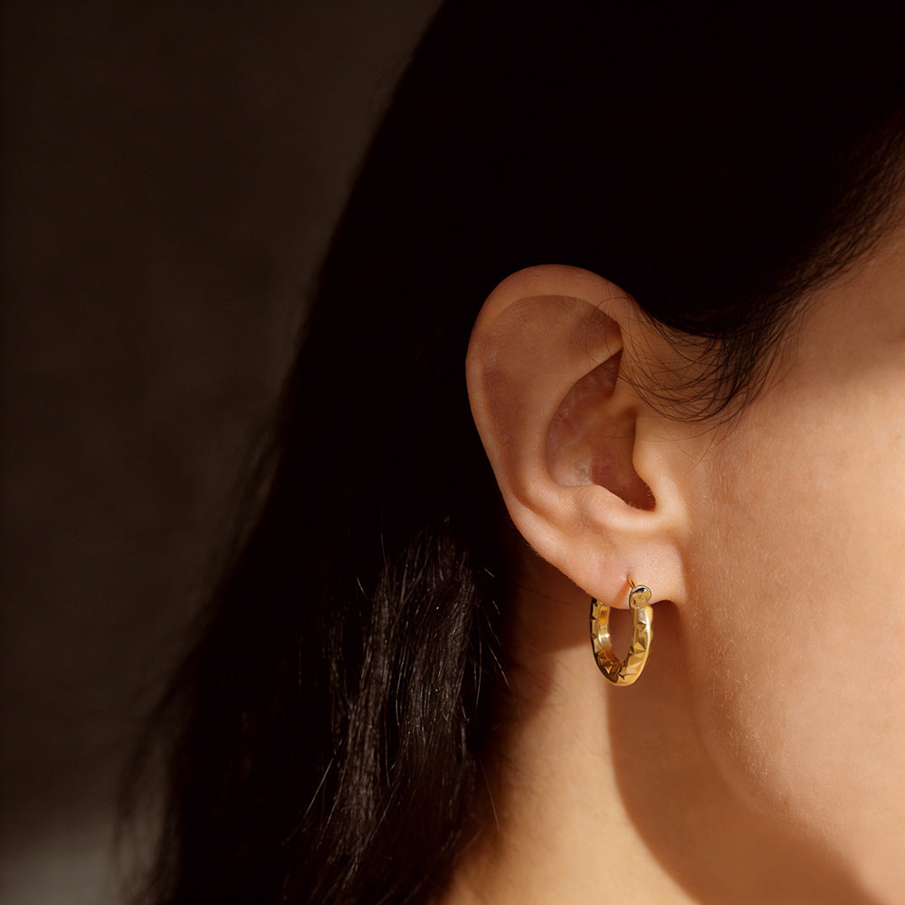 SUPERVALUECHOICE HCSETA00024 Earrings with an irregular textured pattern