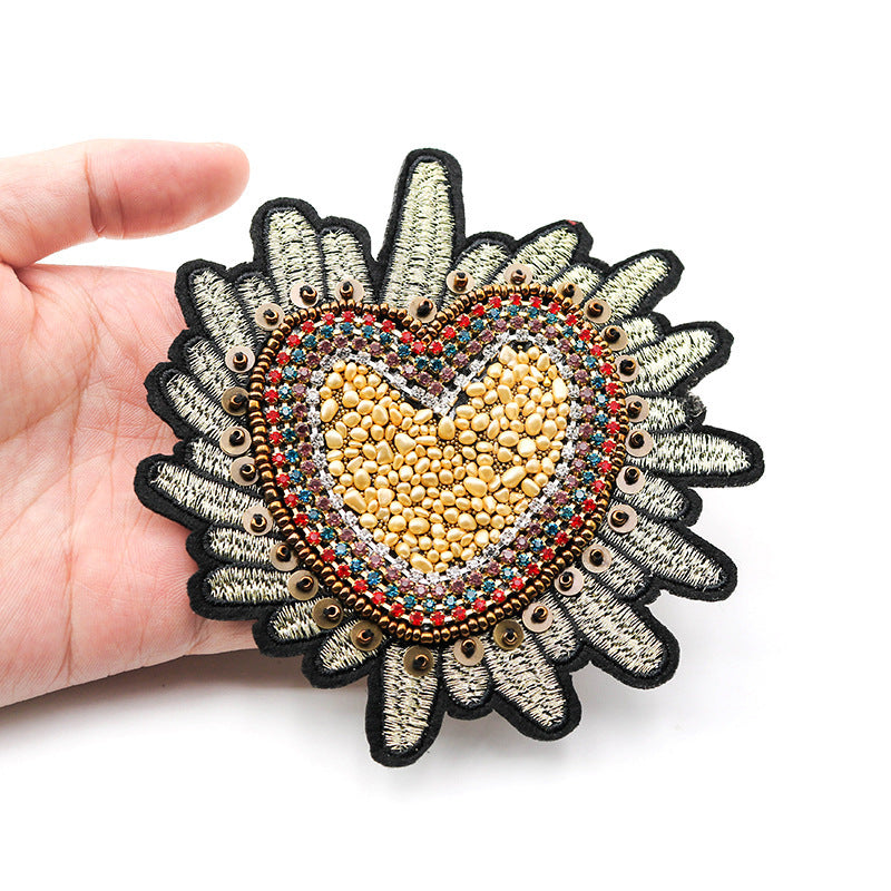 SUPÊR VÃLUE CHOICE  HCSEYD00014 Sacred Heart Sequin Beaded Applique Gold Radiant Heart Rhinestone Sew On Patch for Jacket Jeans Tote Bag DIY Craft Decor