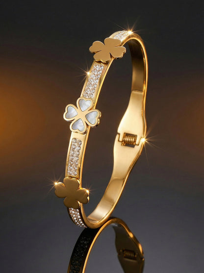 SUPÊR VÃLUE CHOICE HCSEX00037 Diamond-Set Four-Leaf Clover Bracelet