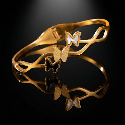 SUPERVALUECHOICE HCSEX00050 Three Butterflies Bracelet