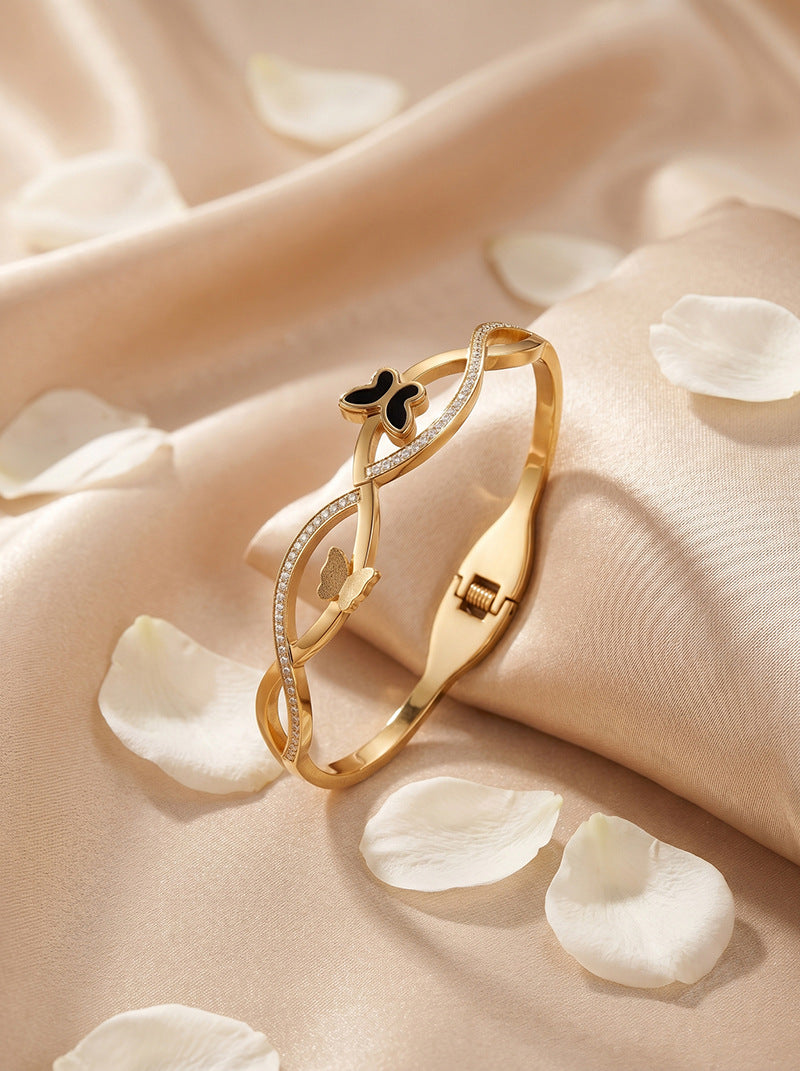 SUPÊR VÃLUE CHOICE HCSEX00034 Butterfly Bracelet with Diamonds