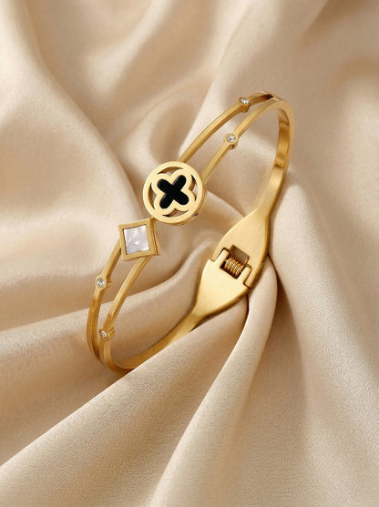 SUPÊR VÃLUE CHOICE HCSEX00021 Black Shell Four-Leaf Clover Bracelet