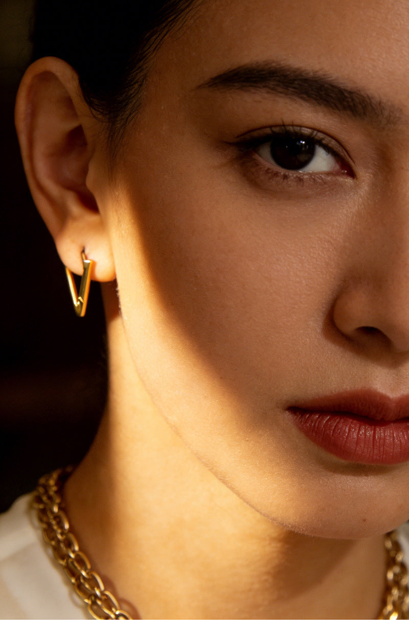 SUPERVALUECHOICE HCSETA00027 Diamond-studded triangle earrings