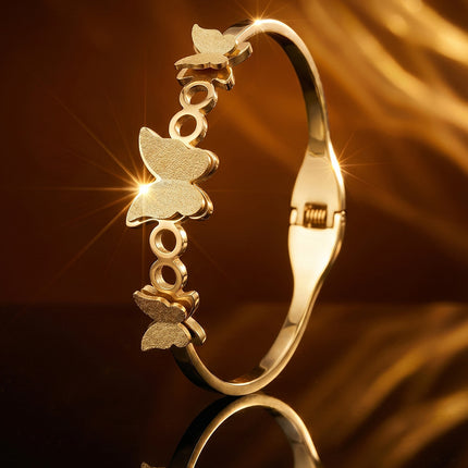 SUPÊR VÃLUE CHOICE HCSEX00032 Butterfly Circle Bracelet