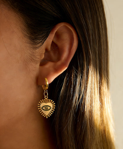 SUPERVALUECHOICE HCSETA00029 Heart-Shaped Devil's Eye Earrings