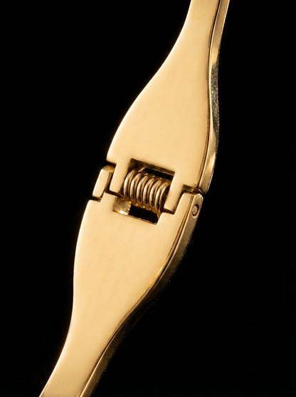 SUPÊR VÃLUE CHOICE HCSEX00030 Black and White Shell Four-Leaf Clover Bracelet