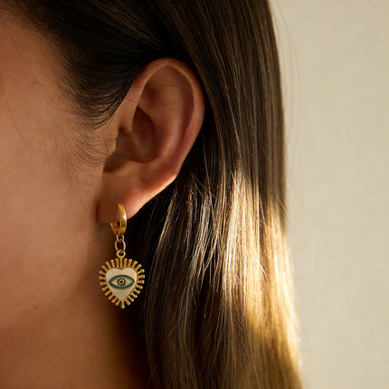 SUPERVALUECHOICE HCSETA00029 Heart-Shaped Devil's Eye Earrings