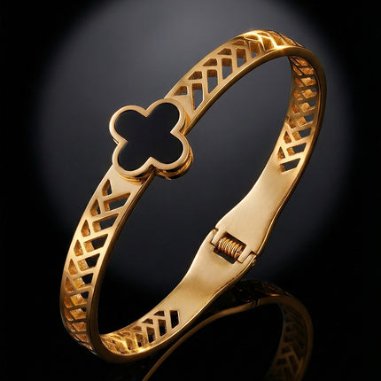 SUPERVALUECHOICE HCSEX00052 Four-Leaf Clover Openwork Bracelet