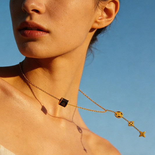 SUPERVALUECHOICE HCSEVA00013 Geometric Four-Leaf Clover Necklace