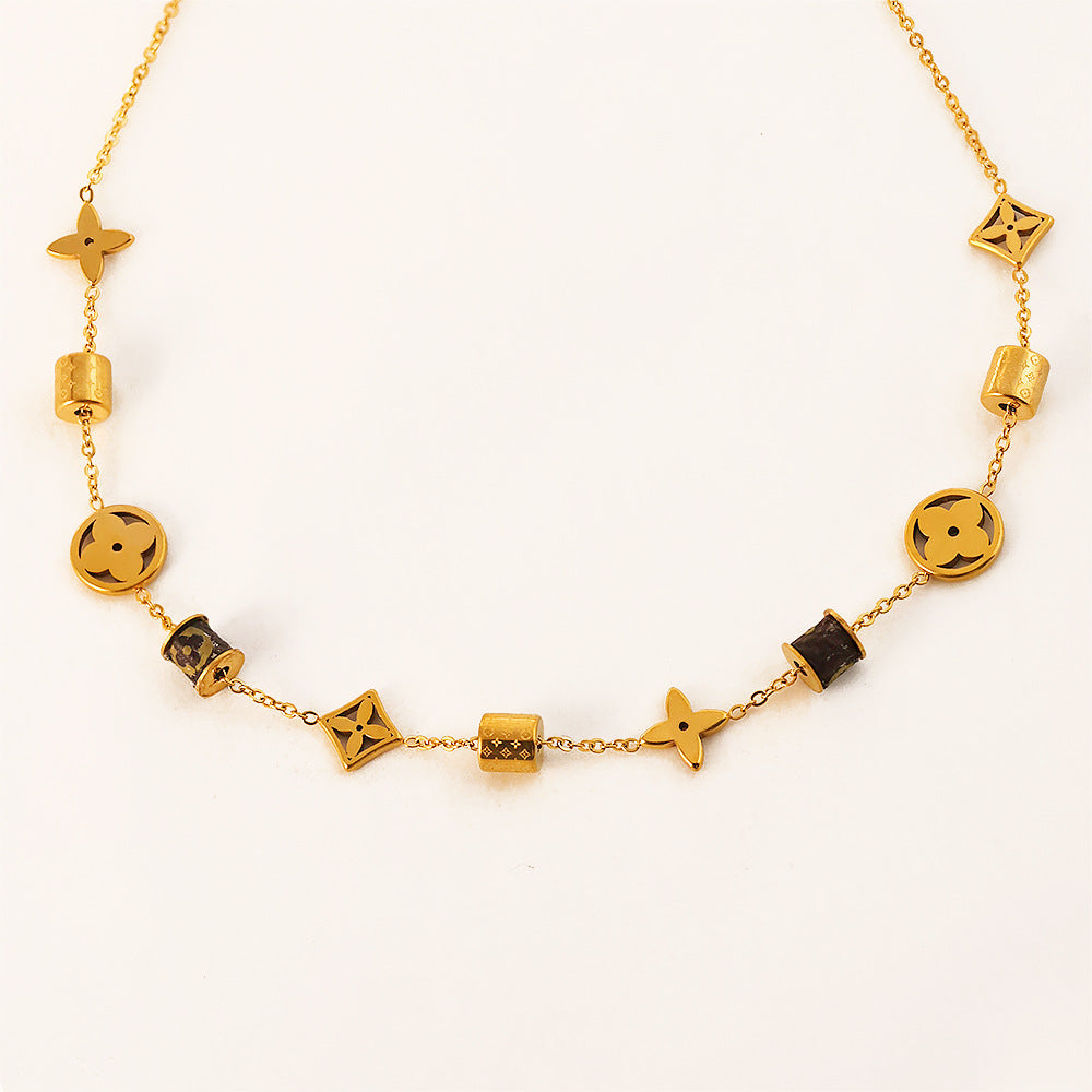 SUPERVALUECHOICE HCSEVA00009 Patterned Leather Four-Leaf Clover Necklace