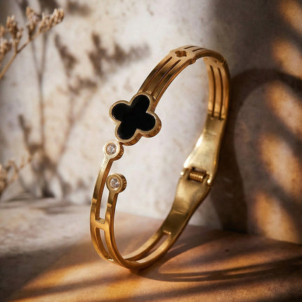 SUPÊR VÃLUE CHOICE HCSEX00043 Black Shell Four-Leaf Clover Round Diamond Bracelet