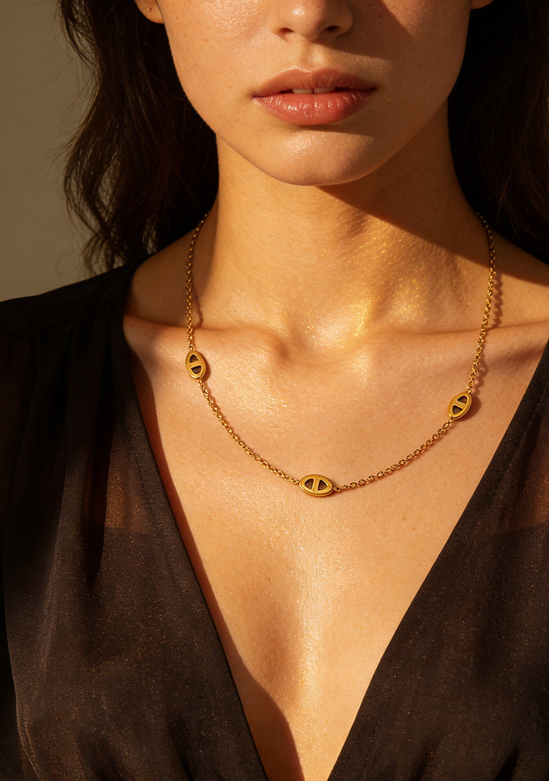 SUPERVALUECHOICE HCSEVA00010 Pig Nose Necklace