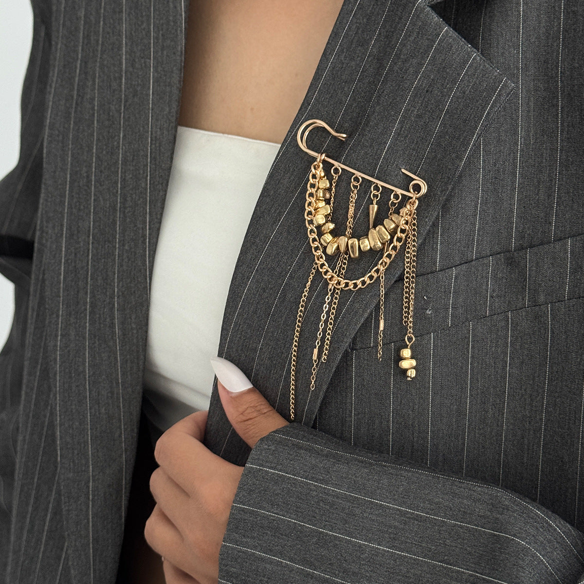SUPERVALUECHOICE HCSESA00006 Fashionable Irregular CCB Fringe Chain Brooch