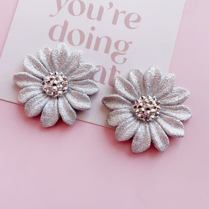 SUPERVALUECHOICE HCSEYD00001 Matte-Finish Electroplated Sunflower Resin Accessory Patch