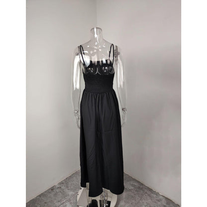 Elegant and fashionable solid-color strappy sleeveless dress