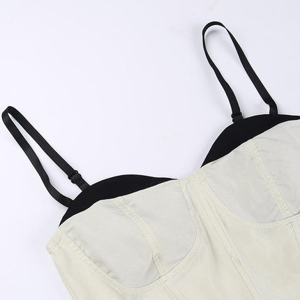 SVCST000048 Fashionable, casual and versatile halter top with contrasting color edges and a cinched waist to accentuate the chest. A hot girl's vest
