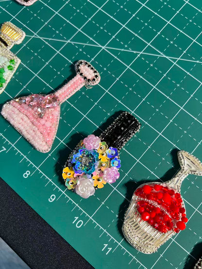 SUPERVALUECHOICE HCSEYD00022 Rhinestone Patch Perfume Wine Glass Hat Motif Sew On Clothing Applique